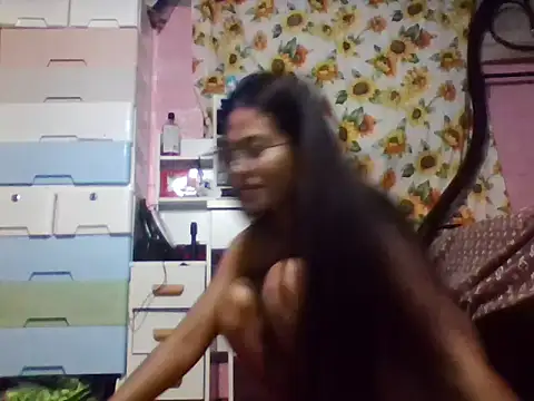 SexyApril online show from December 22, 2025, 9:20 am