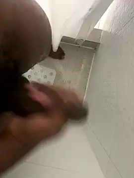 Comeonmyhouse22cm online show from January 10, 2026, 4:19 am