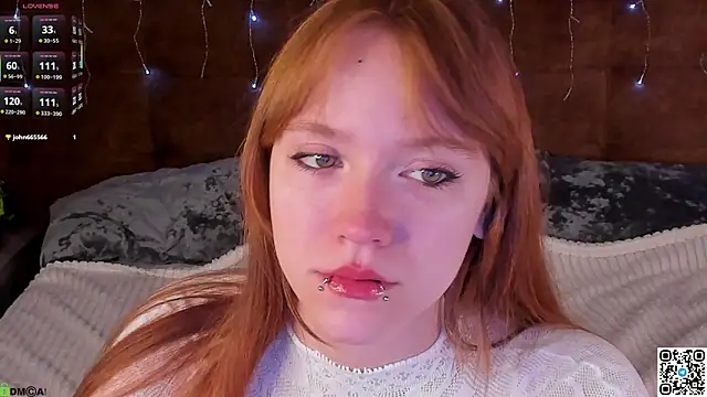 EmmaPratt online show from April 12, 2026, 12:47 am