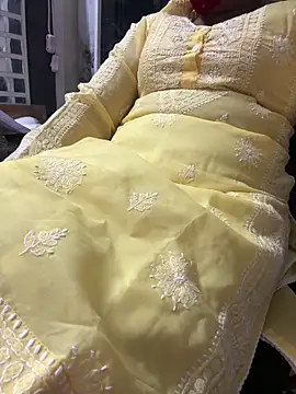 Snapshot of butterflyslay chatting on February 1, 2026, 3:38 am butterflyslay online show from February 1, 2026, 3:38 am