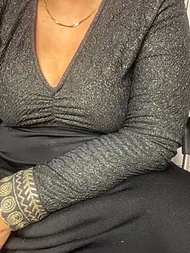 Snapshot of butterflyslay chatting on February 20, 2026, 6:26 am butterflyslay online show from February 20, 2026, 6:26 am