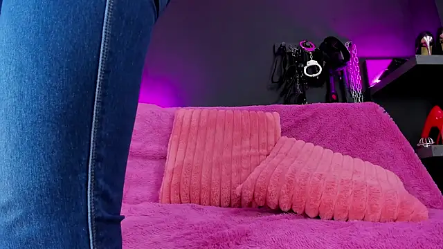 AquaRivers online show from January 7, 2026, 10:31 am