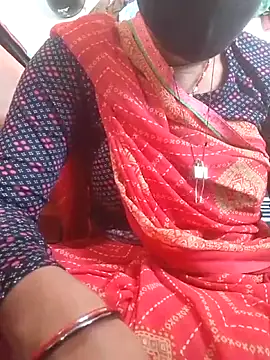 Snapshot of Aaisha_01 chatting on February 16, 2026, 8:46 am Aaisha 01 online show from February 16, 2026, 8:46 am