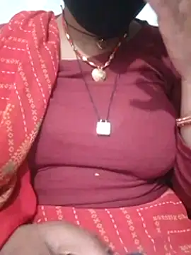 Snapshot of Aaisha_01 chatting on January 11, 2026, 4:47 pm Aaisha 01 online show from January 11, 2026, 4:47 pm