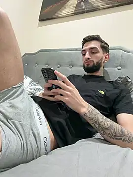 Snapshot of Juliann69Ramiro chatting on February 22, 2026, 11:50 pm Juliann69Ramiro online show from February 22, 2026, 11:50 pm