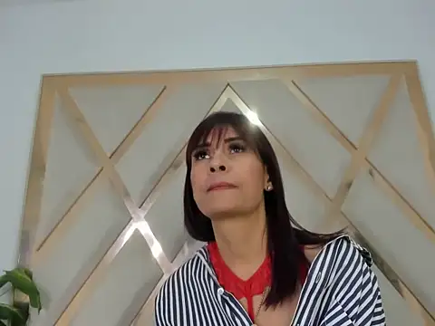 Selenaasm online show from January 12, 2026, 8:58 pm