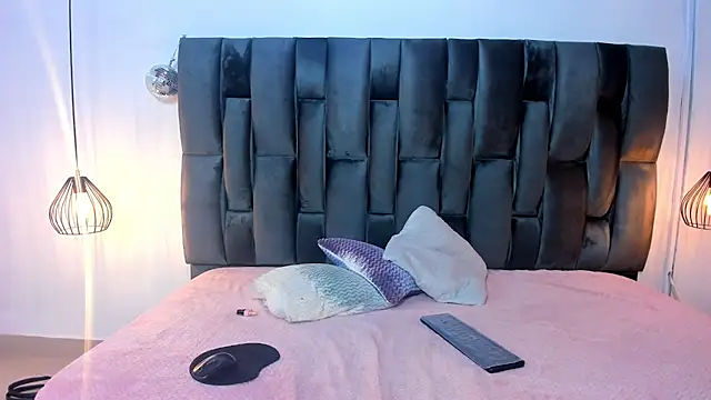 zai baker online show from December 16, 2025, 1:26 pm