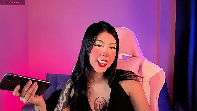 Snapshot of sharonbone chatting on February 3, 2026, 6:40 am sharonbone online show from February 3, 2026, 6:40 am