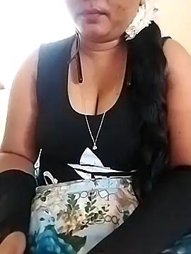 Snapshot of Palkova12 chatting on February 20, 2026, 5:48 am Palkova12 online show from February 20, 2026, 5:48 am