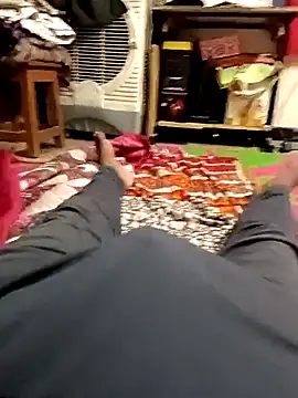 loki-king-143 online show from February 4, 2026, 12:44 pm