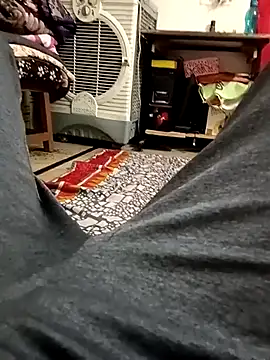 loki-king-143 online show from February 5, 2026, 6:09 am