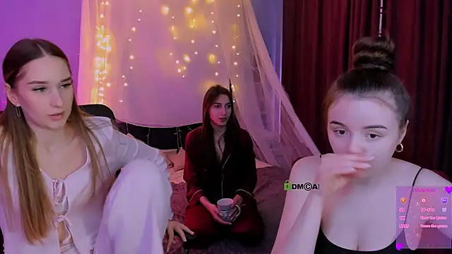 mila firee online show from April 14, 2026, 9:03 am