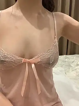 Snapshot of -Bibi-18 chatting on April 2, 2026, 4:46 pm -Bibi-18 online show from April 2, 2026, 4:46 pm