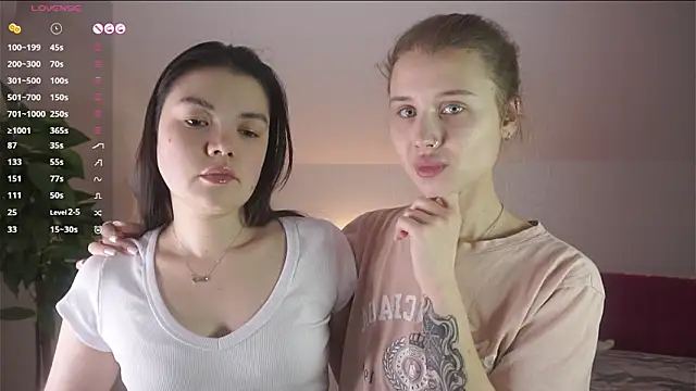 DemetriceYunk online show from December 18, 2025, 7:57 am