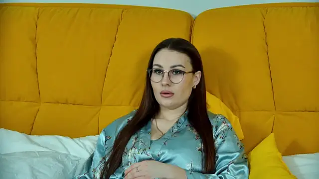 Snapshot of NoraFoxes chatting on February 24, 2026, 10:16 am NoraFoxes online show from February 24, 2026, 10:16 am