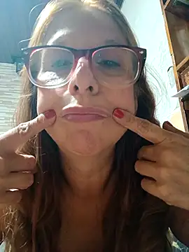 Snapshot of cari75 chatting on February 13, 2026, 6:35 am cari75 online show from February 13, 2026, 6:35 am