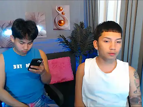 Snapshot of dylan_hardfucker chatting on February 18, 2026, 12:56 pm dylan hardfucker online show from February 18, 2026, 12:56 pm