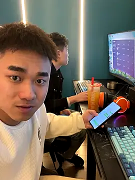 saosao168 online show from January 6, 2026, 7:12 am