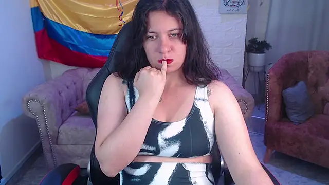Snapshot of amanda_rousee chatting on June 30, 2026, 3:50 am amanda rousee online show from June 30, 2026, 3:50 am
