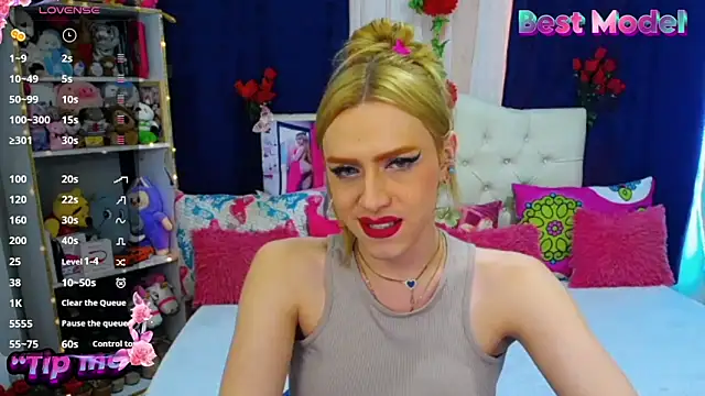 golden girl01 online show from June 17, 2026, 8:41 pm