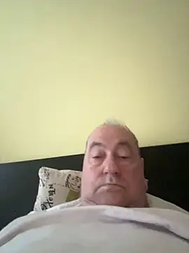 csikar online show from April 8, 2026, 4:58 am