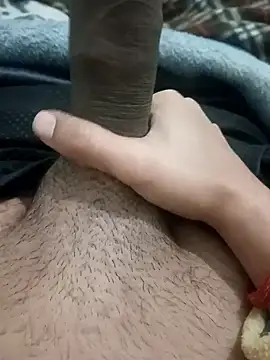 Snapshot of bigg_dickkk69 chatting on January 10, 2026, 9:43 pm bigg dickkk69 online show from January 10, 2026, 9:43 pm