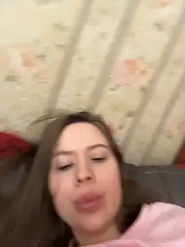 Nicole Loving online show from January 14, 2026, 9:57 am