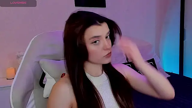  Valleria  online show from January 16, 2026, 2:21 pm