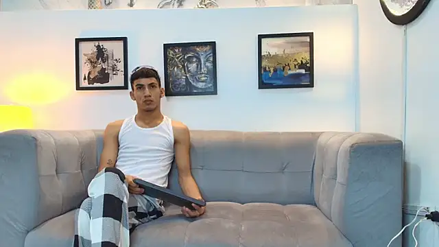 DIAMOND BLACKS online show from February 6, 2026, 7:26 am