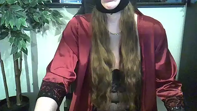 Snapshot of soutside chatting on February 10, 2026, 3:16 am soutside online show from February 10, 2026, 3:16 am