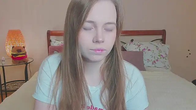 Snapshot of miya_soft chatting on February 6, 2026, 1:34 am miya soft online show from February 6, 2026, 1:34 am