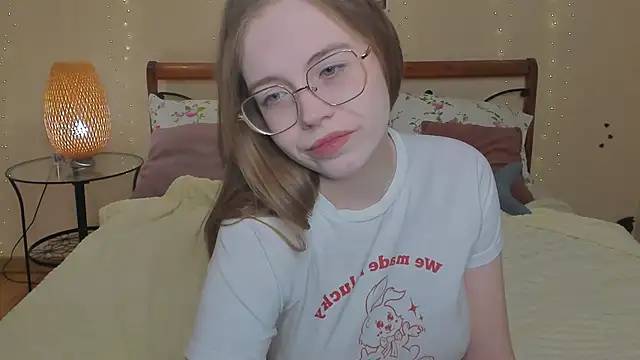 Snapshot of miya_soft chatting on February 24, 2026, 1:28 am miya soft online show from February 24, 2026, 1:28 am