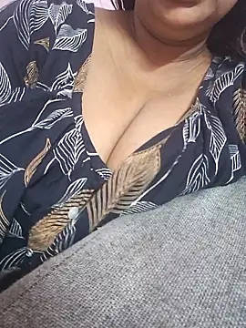 Sexy doctor72 online show from May 27, 2026, 6:04 pm