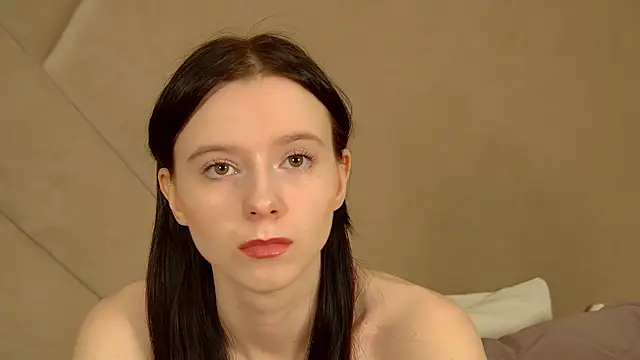 ArinaKubrick online show from April 8, 2026, 4:30 pm