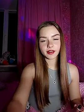 BitterPeach online show from December 18, 2025, 9:07 pm