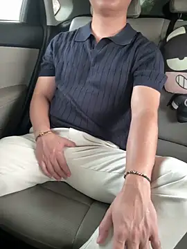 battman4488 online show from April 14, 2026, 8:08 am