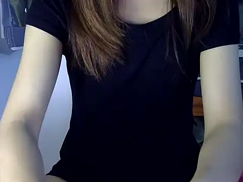 Chichi 86 online show from April 20, 2026, 4:15 am