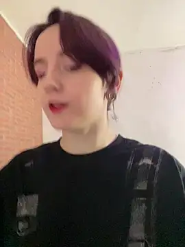 Alexiaa 69 online show from May 12, 2026, 8:48 pm