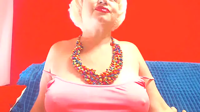 NaughtyMILF4UX online show from July 12, 2026, 3:29 am