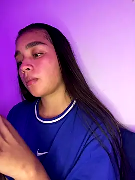 Snapshot of Iam_samanthaaa chatting on December 17, 2025, 4:17 am Iam samanthaaa online show from December 17, 2025, 4:17 am