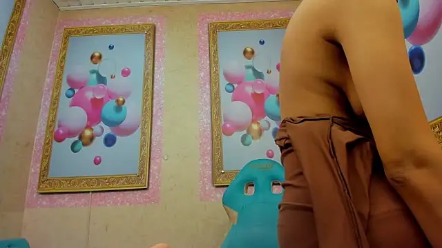 Snapshot of Jadde_Greyy_ chatting on March 1, 2026, 2:44 am Jadde Greyy online show from March 1, 2026, 2:44 am