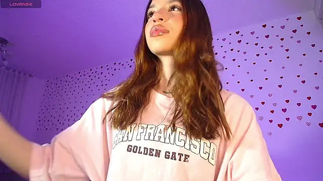 alina lee online show from February 25, 2026, 2:12 am