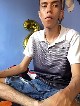 Juan Gomezz26 online show from February 12, 2026, 8:30 pm