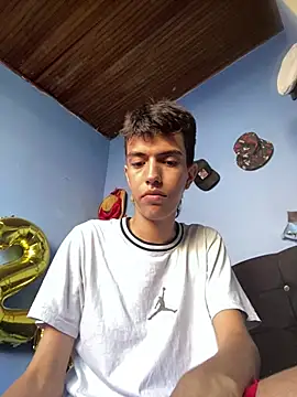 Juan Gomezz26 online show from January 17, 2026, 9:07 pm