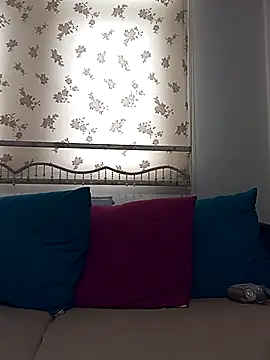 Snapshot of Atwsliiikizilll chatting on February 22, 2026, 8:17 am Atwsliiikizilll online show from February 22, 2026, 8:17 am