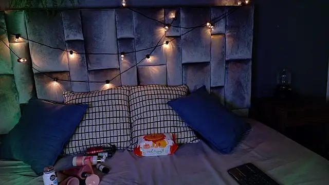 Snapshot of Miia_Anderson chatting on February 20, 2026, 11:34 am Miia Anderson online show from February 20, 2026, 11:34 am