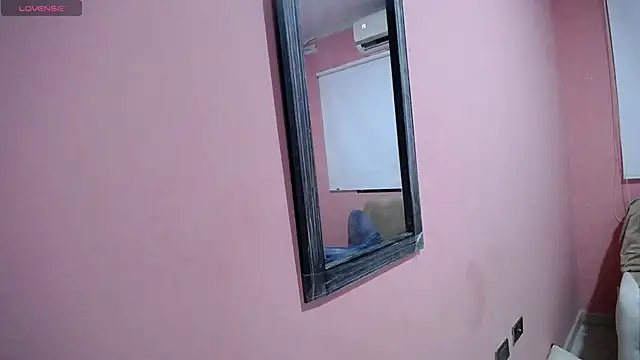 Shadow desire duo online show from January 9, 2026, 7:54 pm