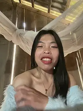 Snapshot of lux-su chatting on January 10, 2026, 4:08 am lux-su online show from January 10, 2026, 4:08 am