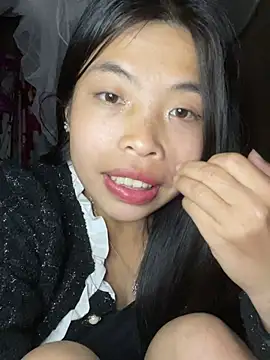 Snapshot of lux-su chatting on January 17, 2026, 4:43 pm lux-su online show from January 17, 2026, 4:43 pm