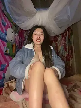 Snapshot of lux-su chatting on February 23, 2026, 10:54 pm lux-su online show from February 23, 2026, 10:54 pm